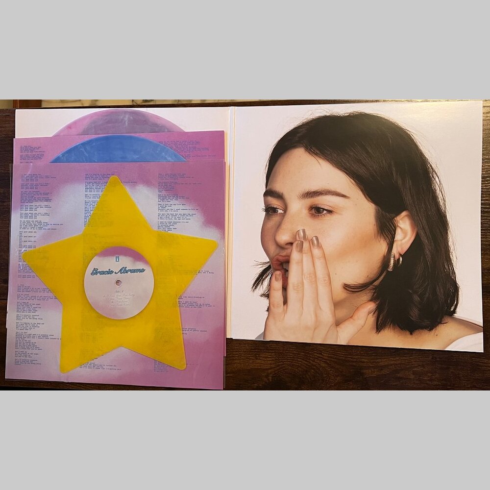 The Secret Of Us Blood Records (1 Year Anniversary Edition) Gracie Abrams /5000